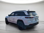 2025 Grand Cherokee Thumbnail 5
