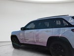 2025 Grand Cherokee Thumbnail 6
