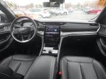 2025 Grand Cherokee Thumbnail 9
