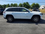 2025 Grand Cherokee Thumbnail 6
