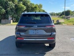 2022 Grand Cherokee Thumbnail 4
