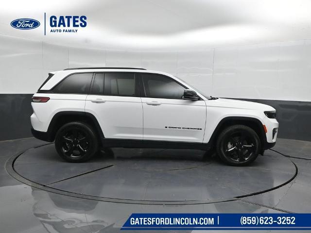 2023 Jeep Cherokee - $22,000