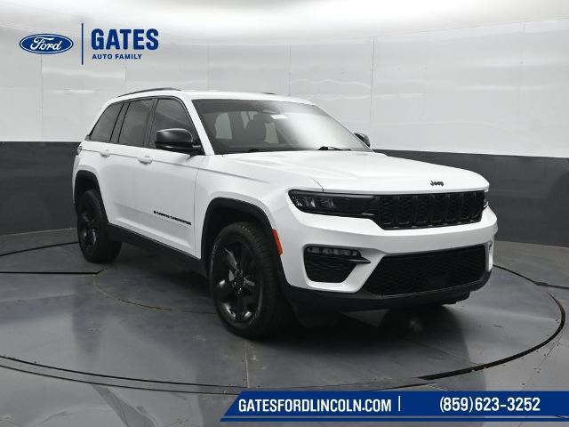 2023 Jeep Cherokee - $22,000