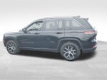 2023 Grand Cherokee Thumbnail 7
