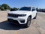 2023 Grand Cherokee Thumbnail 3