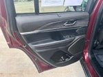 2025 Grand Cherokee Thumbnail 16