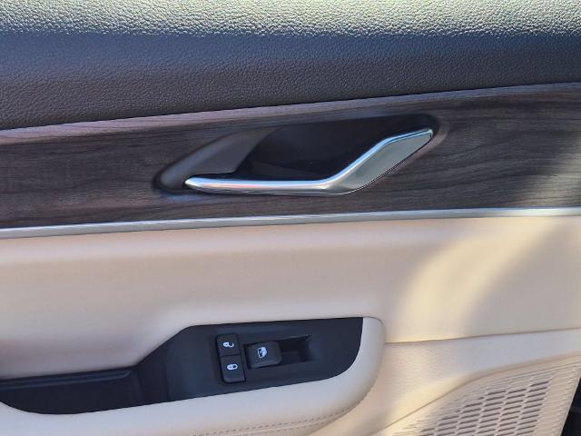 2025 Jeep Cherokee - $34,998