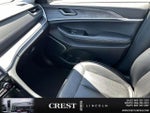 2022 Grand Cherokee Thumbnail 21