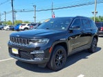 2022 Grand Cherokee Thumbnail 3