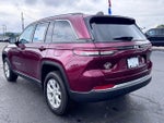 2023 Grand Cherokee Thumbnail 4