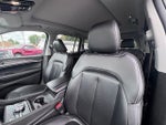2023 Grand Cherokee Thumbnail 12