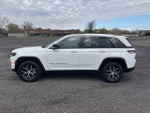 2023 Grand Cherokee Thumbnail 2
