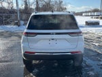 2023 Grand Cherokee Thumbnail 4