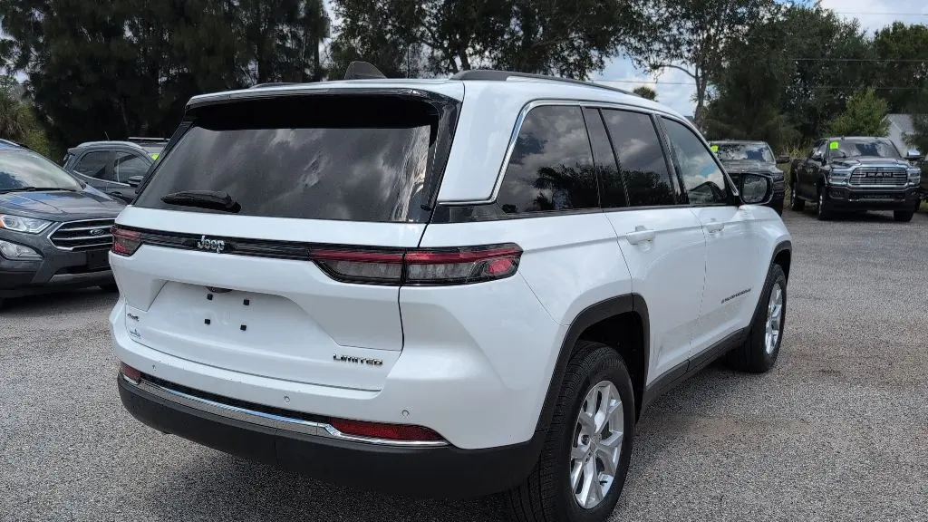 2023 Jeep Grand Cherokee Limited