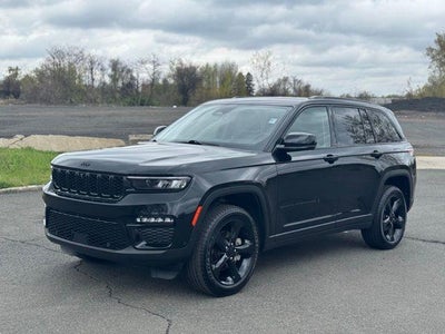 2023 Jeep Grand Cherokee 4X4 Limited 4DR SUV