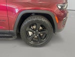 2023 Grand Cherokee Thumbnail 9