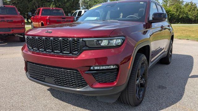 Preowned 2024 Jeep Grand Cherokee Limited for Sale