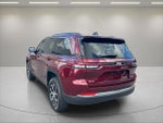 2024 Grand Cherokee Thumbnail 3