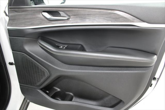 2024 Jeep Cherokee - $29,597