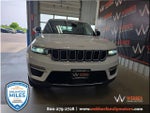 2025 Grand Cherokee Thumbnail 2