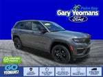 2025 Grand Cherokee Thumbnail 1