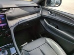 2025 Grand Cherokee Thumbnail 17