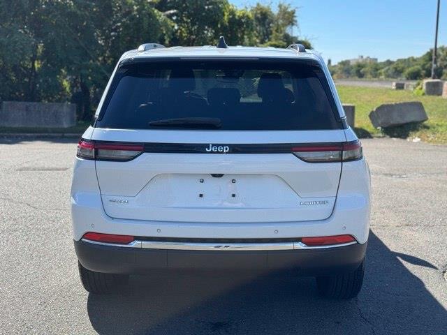 2022 Jeep Cherokee - $26,624