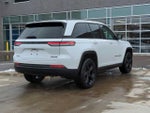 2023 Grand Cherokee Thumbnail 6