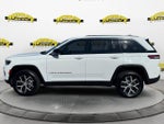 2024 Grand Cherokee Thumbnail 2