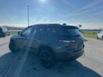 2024 Grand Cherokee Thumbnail 5