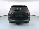 2024 Grand Cherokee Thumbnail 4