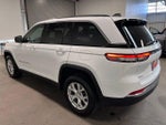 2024 Grand Cherokee Thumbnail 5