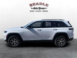 2025 Grand Cherokee Thumbnail 3