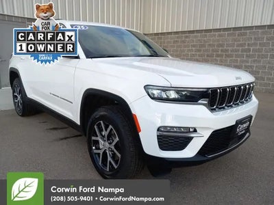 Photo of a 2025 Jeep Grand Cherokee 4X4 Limited 4DR SUV for sale