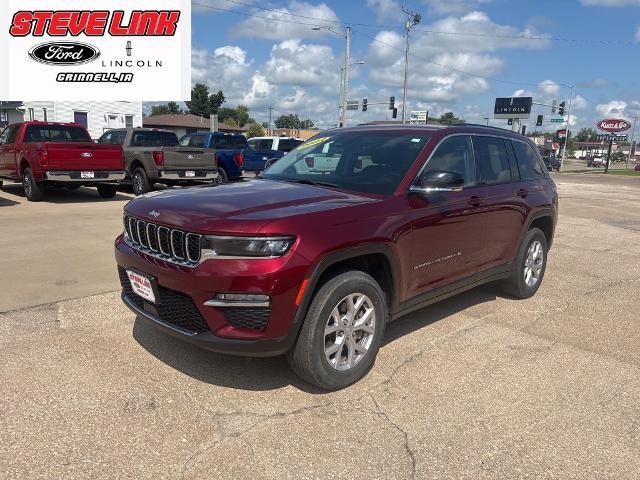2022 Jeep Cherokee - $25,899
