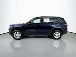 2023 Grand Cherokee Thumbnail 4