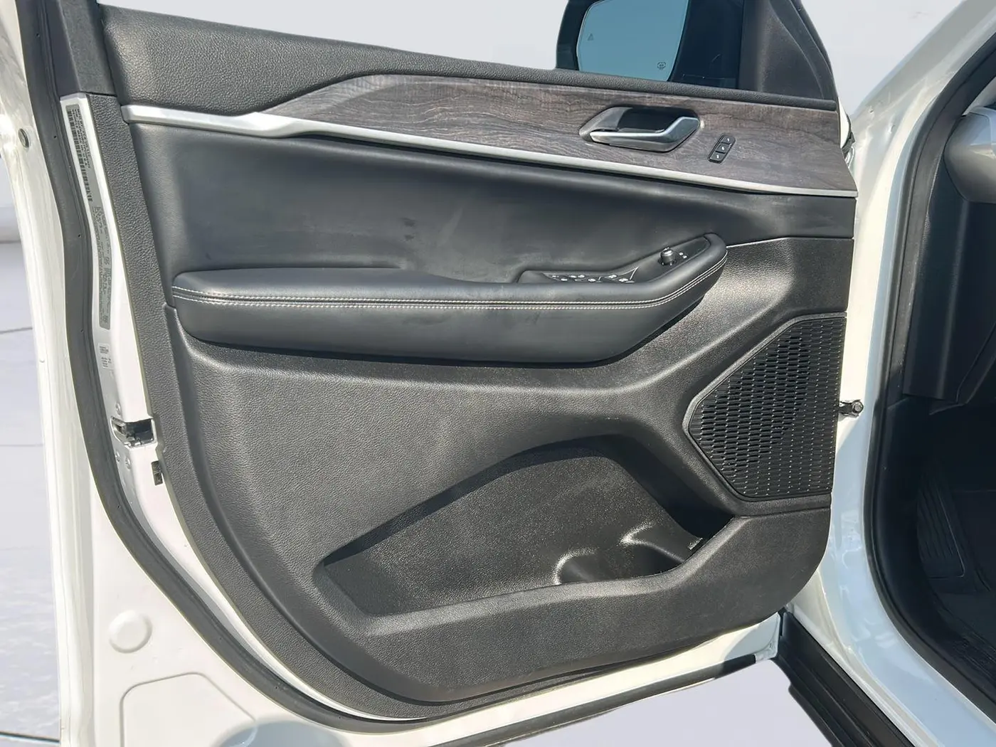 2023 Jeep Cherokee - $28,725