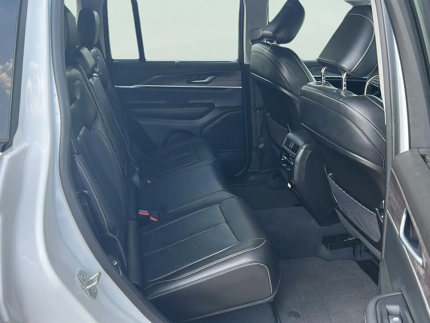 2023 Jeep Cherokee - $28,725