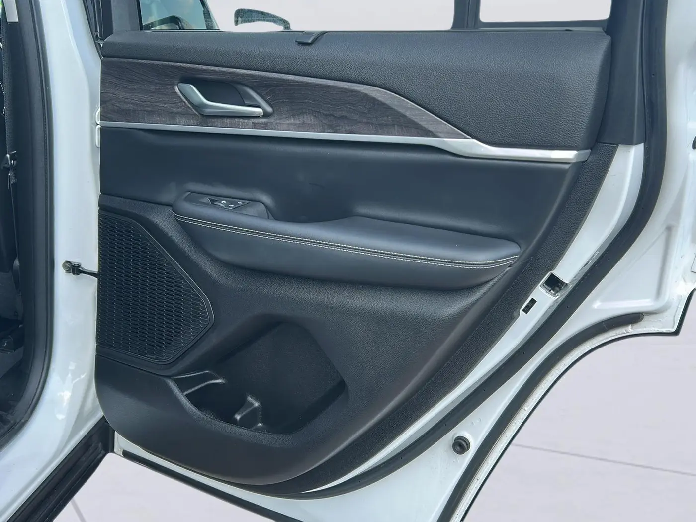 2023 Jeep Cherokee - $28,725