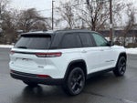 2023 Grand Cherokee Thumbnail 5