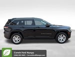 2023 Grand Cherokee Thumbnail 22