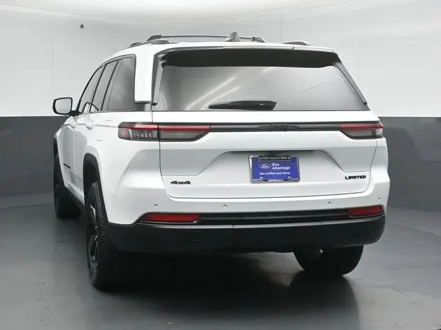 2023 Jeep Cherokee - $27,725