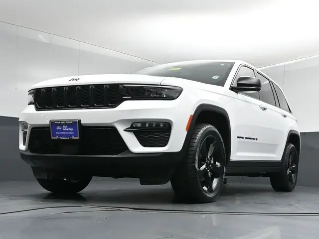 2023 Jeep Cherokee - $27,725