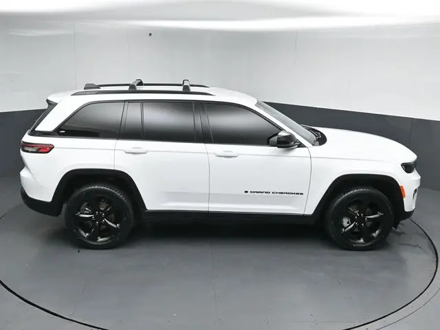 2023 Jeep Cherokee - $27,725