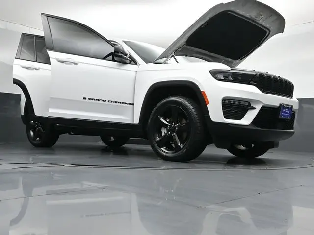 2023 Jeep Cherokee - $27,725