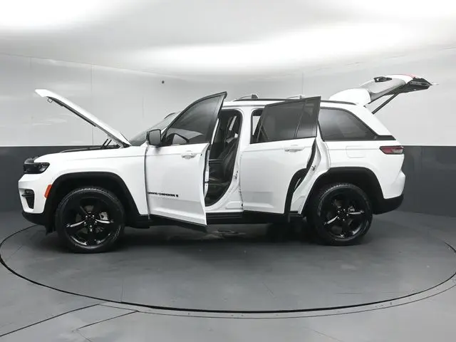 2023 Jeep Cherokee - $27,725