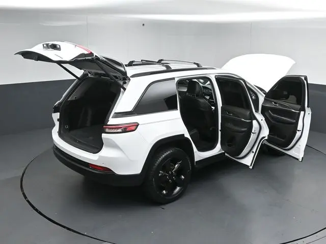 2023 Jeep Cherokee - $27,725