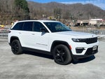 2023 Grand Cherokee Thumbnail 1