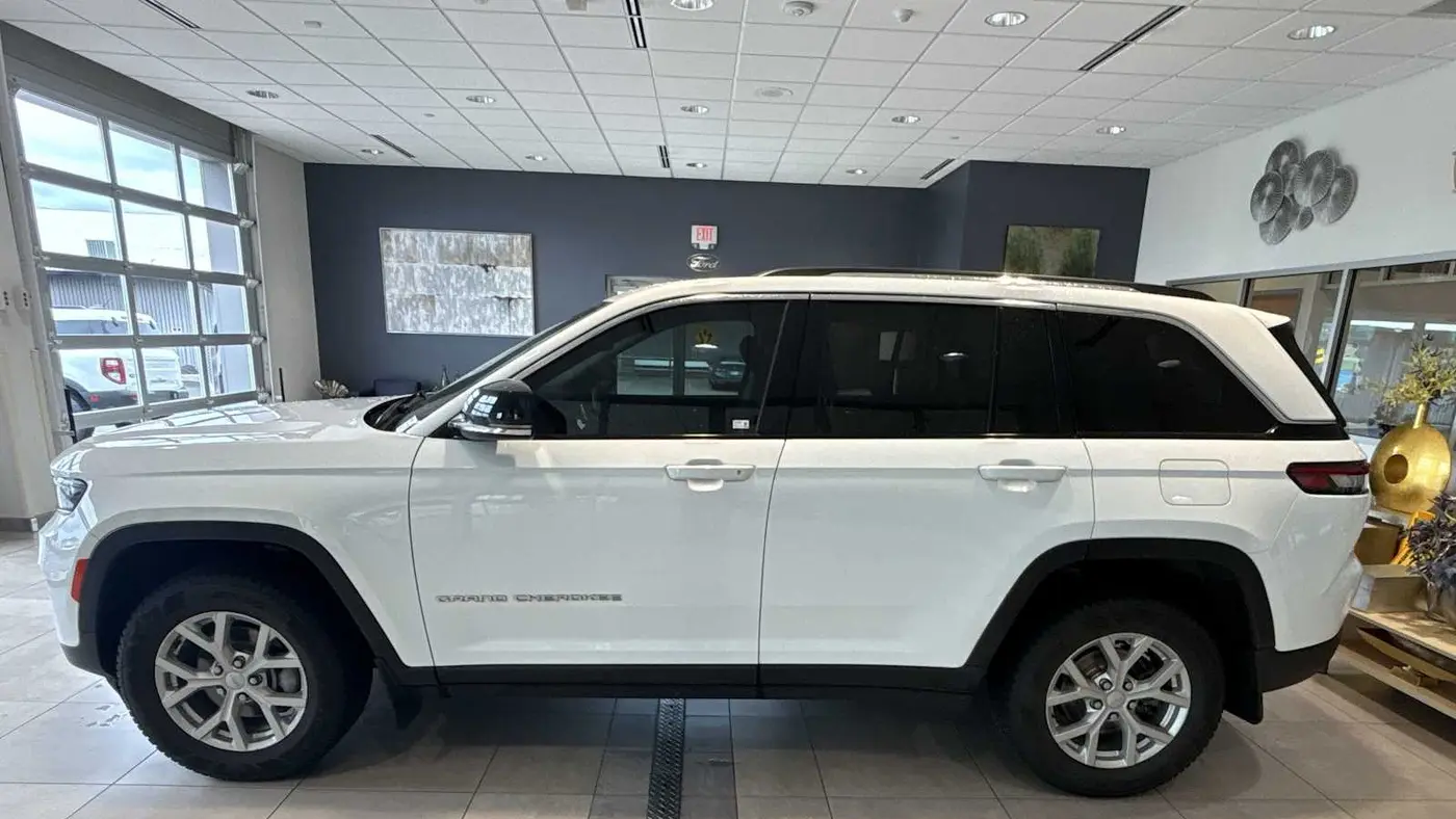 2023 Jeep Grand Cherokee Limited