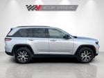 2025 Grand Cherokee Thumbnail 9